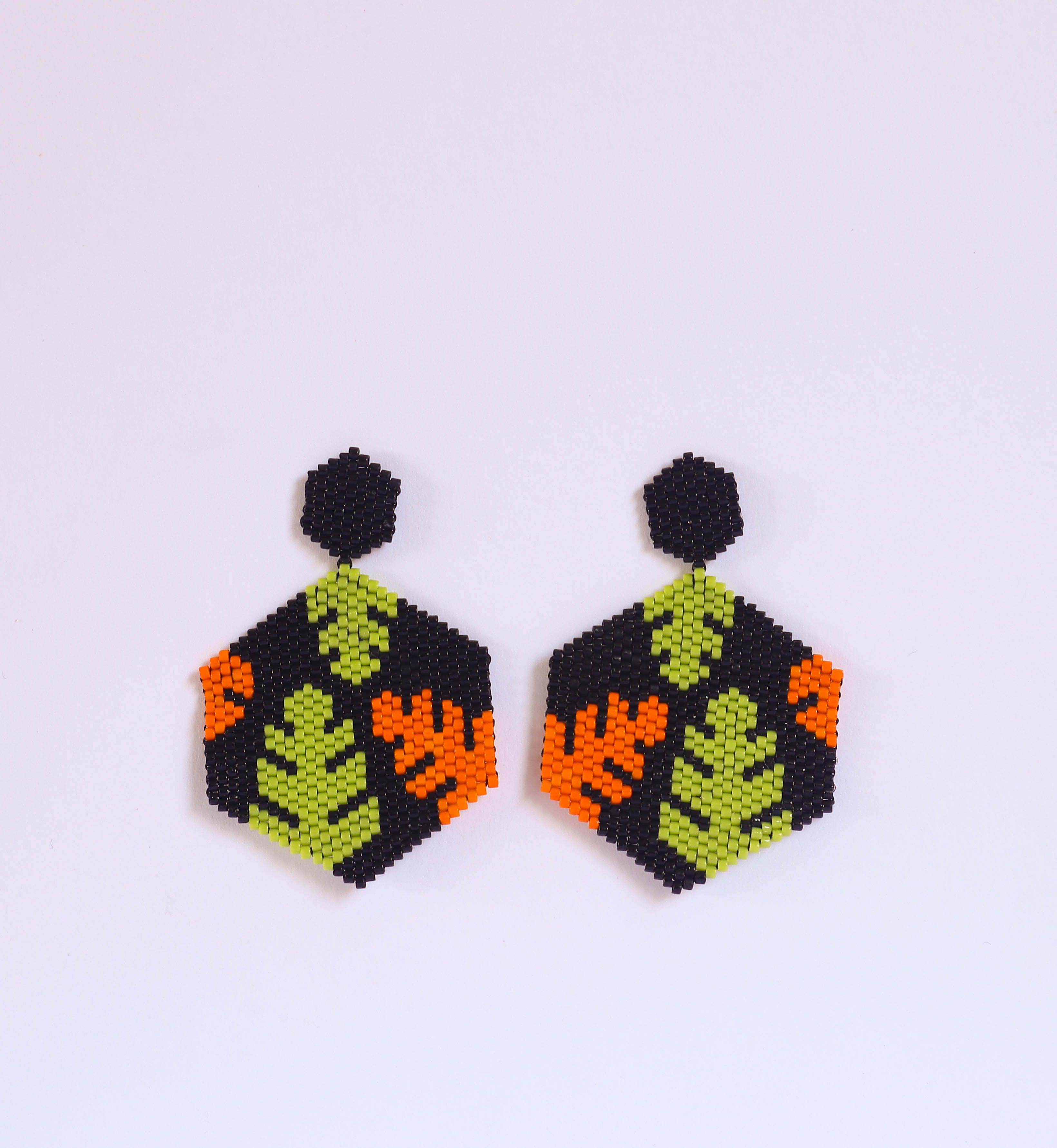 ARETES HEXAGONO HOJA BALAZO