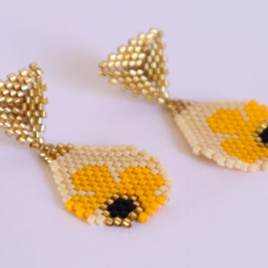 ARETES GOTICAS FLOR