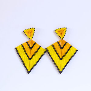 ARETES TIPO FLECHA
