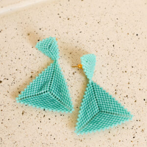ARETES TRIANGULO